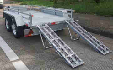 Hot Dip Galvanized Double Axle 2000kg Load 4 Wheel Trailer for Excavator ATV Lift with Ladder