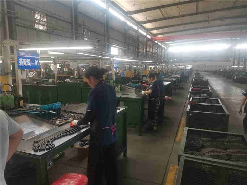 Stainless Steel 08B2GC-C Teeth Frame Clamp Industrial Farm Applicable Roller Chain Gripper for Form Fill Vacuum Seal Wrapping