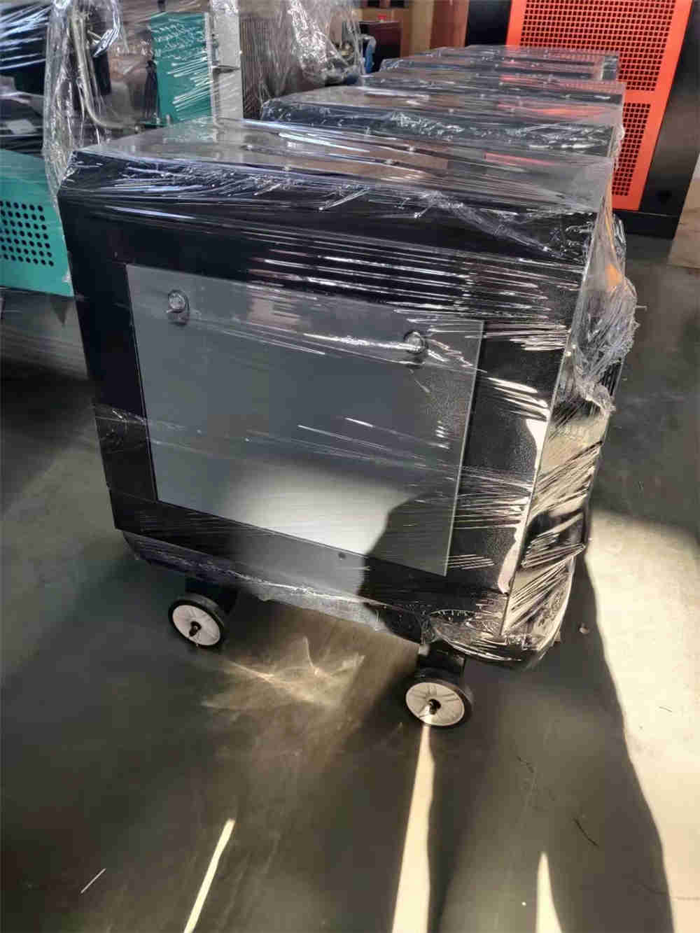 Small Single Phase 220V-240V Home Use 8bar~10bar 4kW 360L/min PM VSD Rotary Screw Air Compressor with Air Receiver Tank