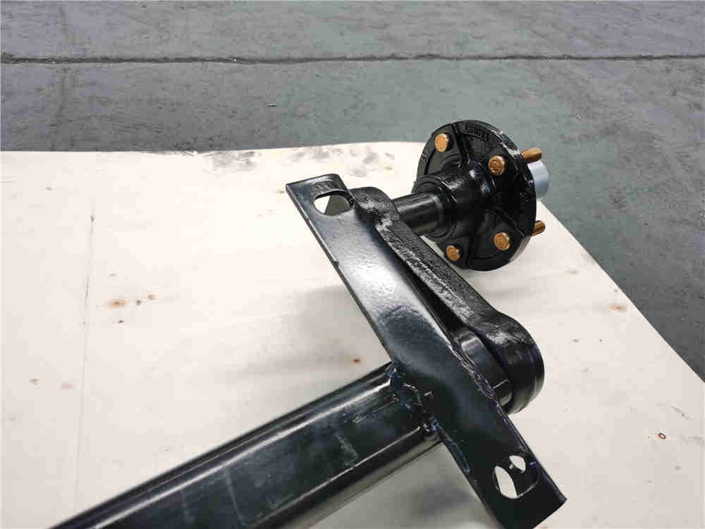 High Quality American Conventional Torque Shaft Rockwell Liquid Nitrogen Spray Molding Torsion Axle with Wheel Hub