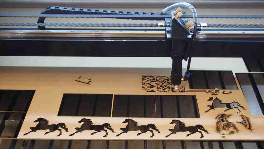 Ep 1390 100w Laser Machine for Cutting and Engraving