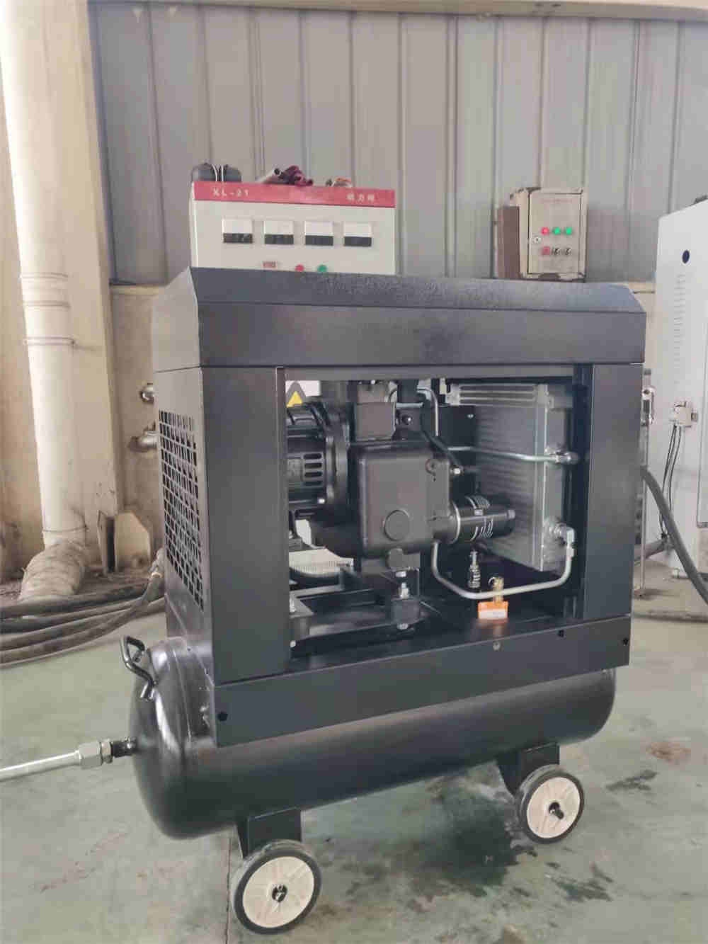 Small Single Phase 220V-240V Home Use 8bar~10bar 4kW 360L/min PM VSD Rotary Screw Air Compressor with Air Receiver Tank