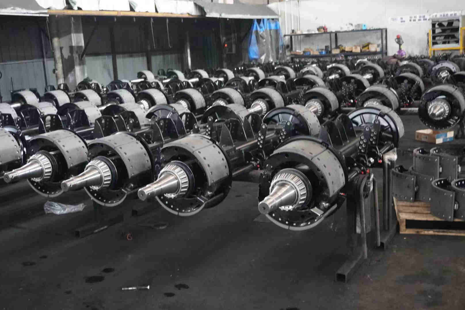 FSSA24F10-1840 FSSA24F10-2150 FSSA24F10-1888 Heavy Duty Series Trailer Axle Self-Steering Axle