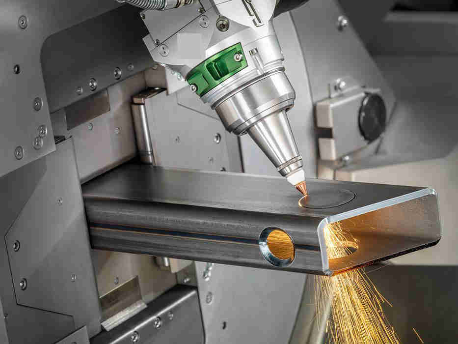 TC-TM Customized 1-6kw Automatic Feeding Tube & Pipe Fiber Laser Cutting Machine for Metal Tube