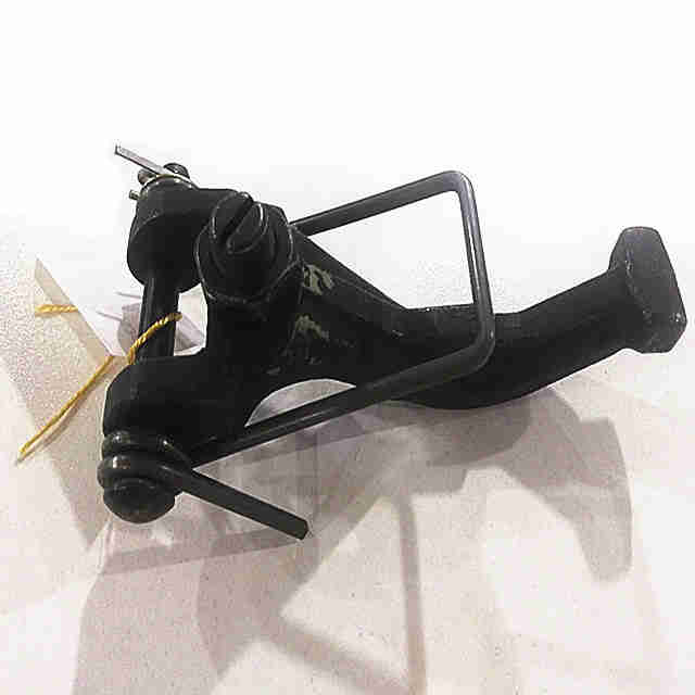Made in China Foot Clutch Squeeze Lever  70-1601094 for MTZ  Spare Parts